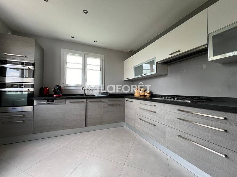 Maison à louer, 123m², SARTROUVILLE