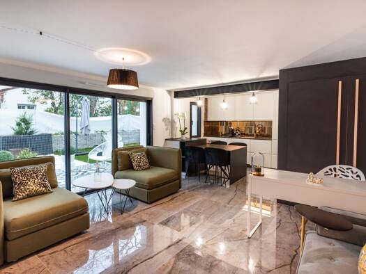 Appartement à vendre - Première occupation 243 000 € 2 pièces 1 chambre 44 m² RDC Basse-Goulaine 44115