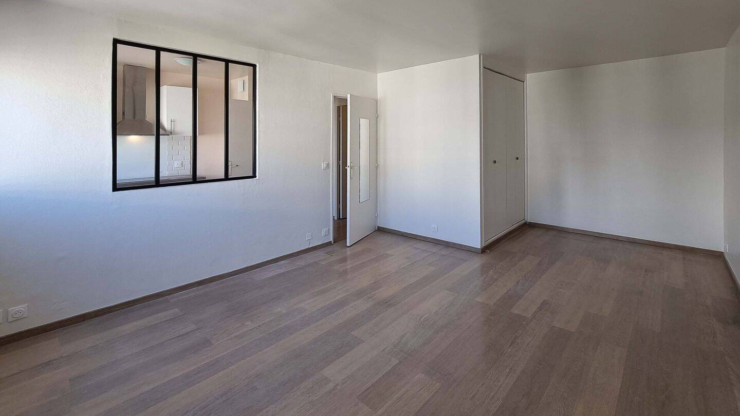 Maison à louer, 50m², LEVALLOIS PERRET