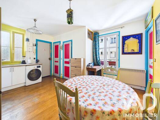 Appartement à vendre 245 000 € 2 pièces 1 chambre 28,5 m² Étage 4/6 Moskowa-Porte Montmartre-Porte de Clignancourt Paris 18ème arrondissement 75018