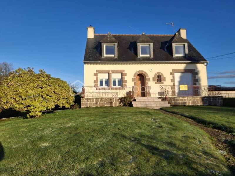 Maison à vendre, 115m², PLOUGONVER