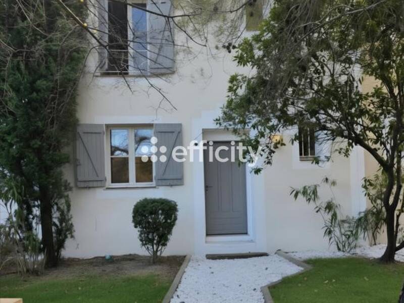 Maison à vendre, 82m², GRIMAUD