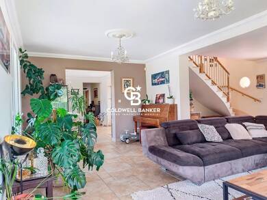 Maison à vendre 499 000 € 10 pièces 6 chambres 265 m² 3 786 m² de terrain Échebrune 17800