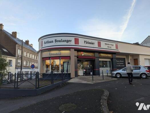 Immeuble à vendre 622 200 € 98 m² Saint-Nazaire 44600