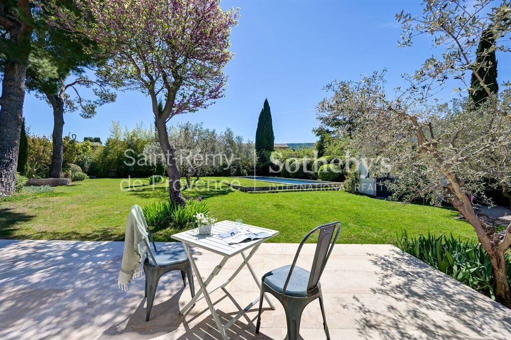 Maison à vendre, 225m², EYGALIERES