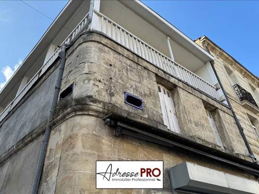 Boutique à vendre 540 600 € 260 m² de surface de vente Bordeaux 33800