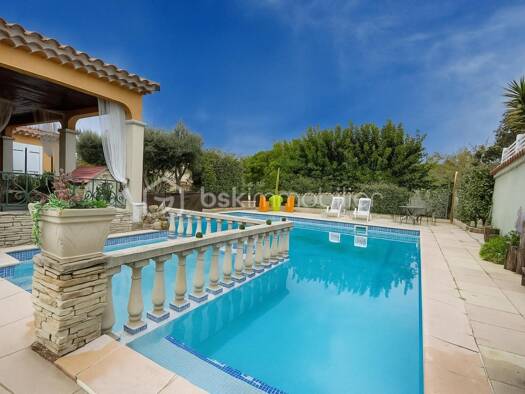 Maison de plain-pied à vendre 520 000 € 5 pièces 4 chambres 140 m² 802 m² de terrain Nord Pézenas 34120