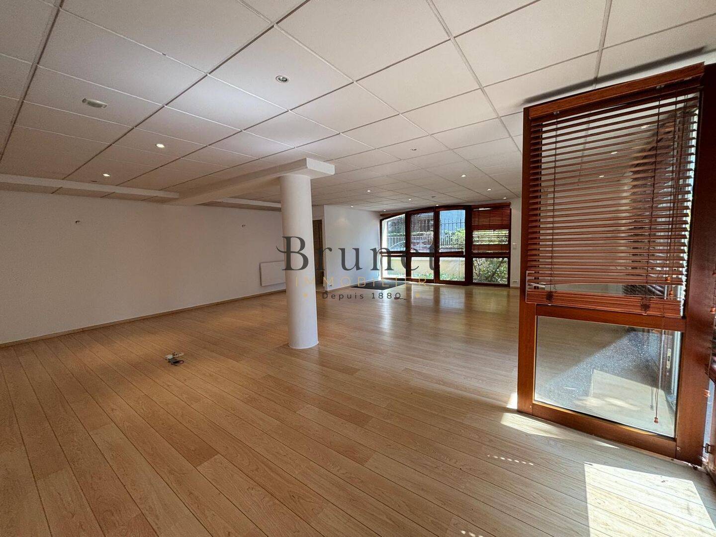 Maison à louer, 70m², SAINT MAUR DES FOSSES