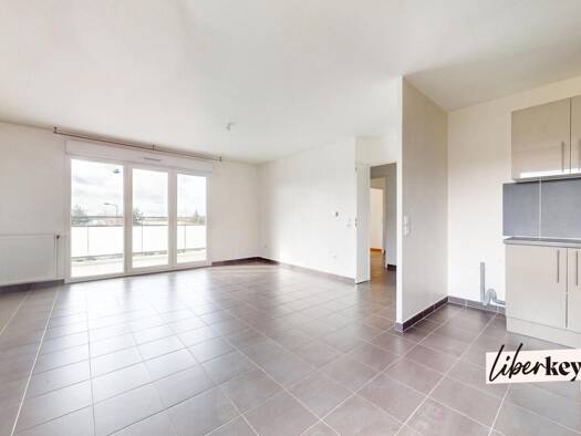 Appartement à vendre 308 000 € 3 pièces 2 chambres 66,1 m² Étage 1/4 Mont-Mesly Créteil 94000