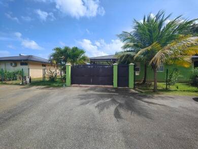 Maison à vendre 374 500 € 4 pièces 3 chambres 93 m² 844 m² de terrain Macouria 97355