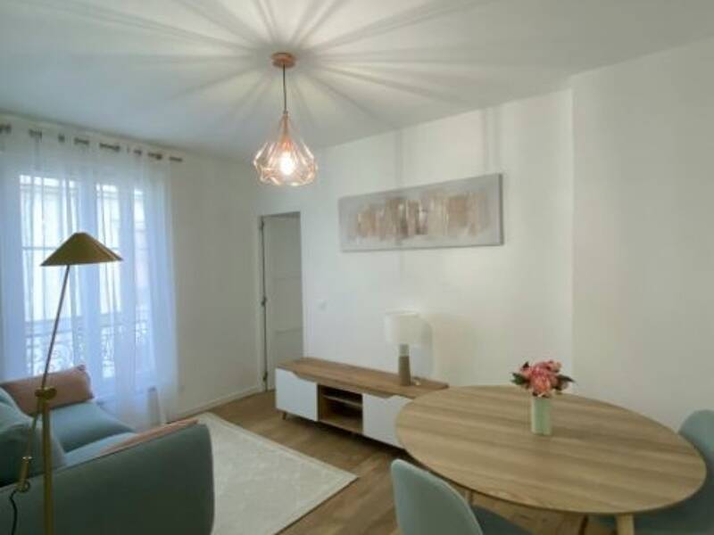 Maison à louer, 32m², PARIS 18E