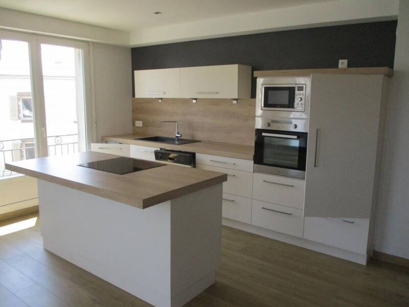 Maison à louer, 97m², PLOUDALMEZEAU