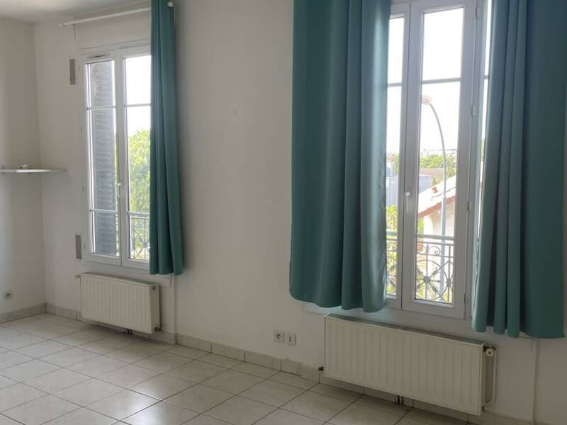 Maison à louer, 37m², SAINT MAUR DES FOSSES