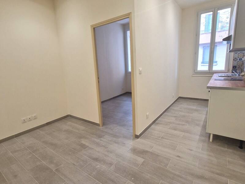 Maison à louer, 28m², MARSEILLE 4E