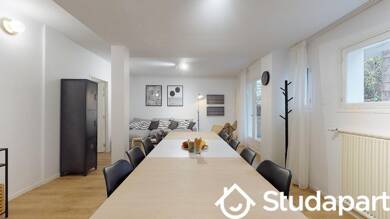 Appartement à louer 820 € 1 pièce 4 chambres 11 m² RDC Centre-Jean Moulin Bagnolet 93170