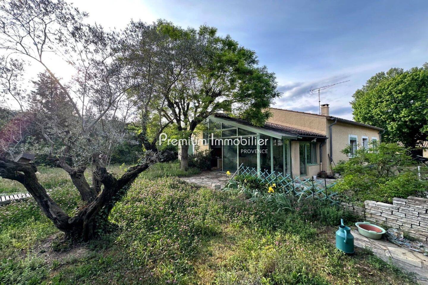Maison à vendre, 180m², LE PUY SAINTE REPARADE