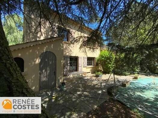 Maison en viager occupé Bouquet 160 699 € 5 pièces 4 chambres 280 m² 3 562 m² de terrain L'Étrat 42580