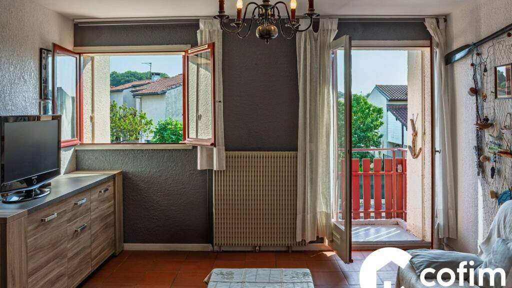 Appartement à vendre 230 000 € 2 pièces 1 chambre 45 m² Étage 1/1 Sud Saint-Jean-de-Luz 64500