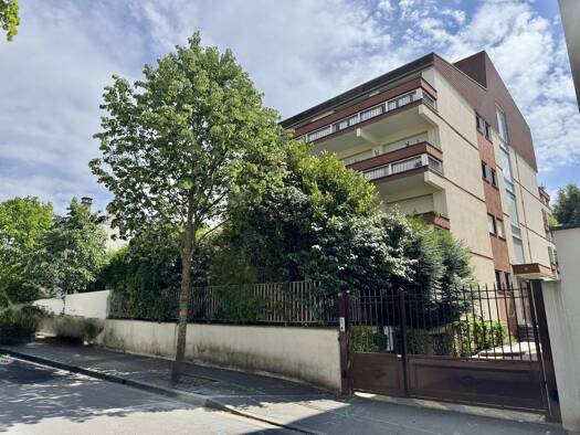Appartement à vendre 483 000 € 3 pièces 2 chambres 80 m² Étage 3/4 Le Perreux-sur-Marne 94170