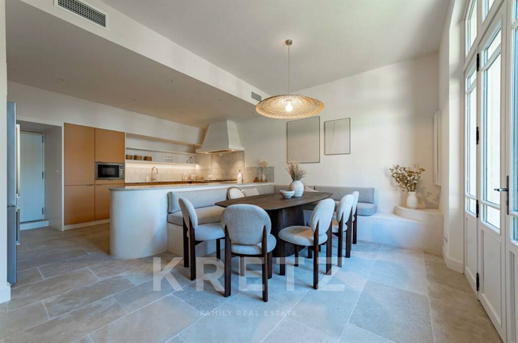 Maison à vendre, 392m², MAUSSANE LES ALPILLES