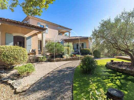 Villa à vendre 1 095 000 € 5 pièces 4 chambres 180 m² 2 304 m² de terrain Cabrières-d'Avignon 84220