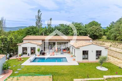 Villa à vendre 998 000 € 6 pièces 4 chambres 163 m² 1 000 m² de terrain Ansouis 84240