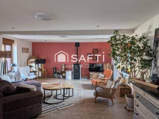 Immeuble à vendre 159 000 € 138 m² Frévent 62270
