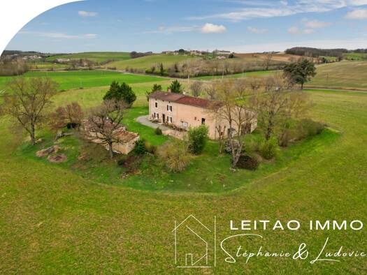 Maison à vendre 240 000 € 5 pièces 4 chambres 156 m² 3 376 m² de terrain Labessière-Candeil 81300