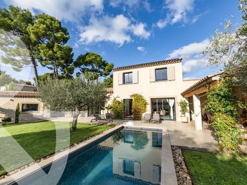 Maison à vendre, 165m², MAUSSANE LES ALPILLES
