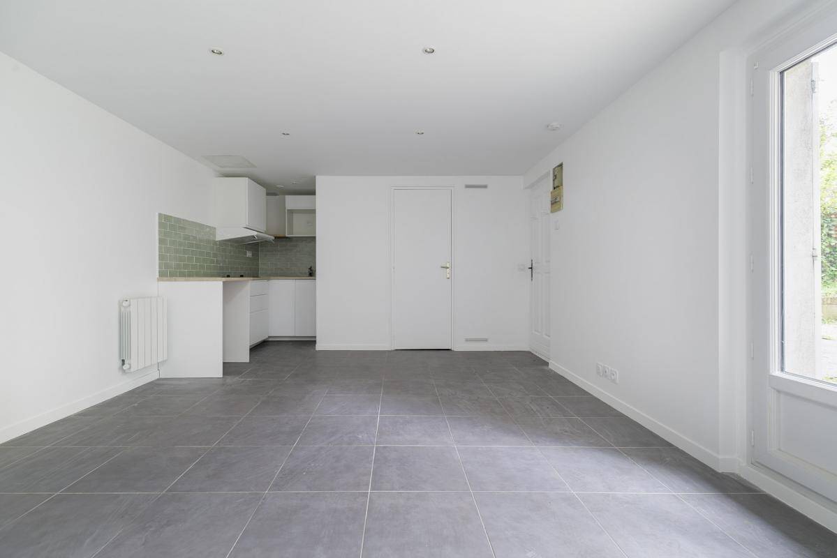 Maison à louer, 25m², IVRY SUR SEINE