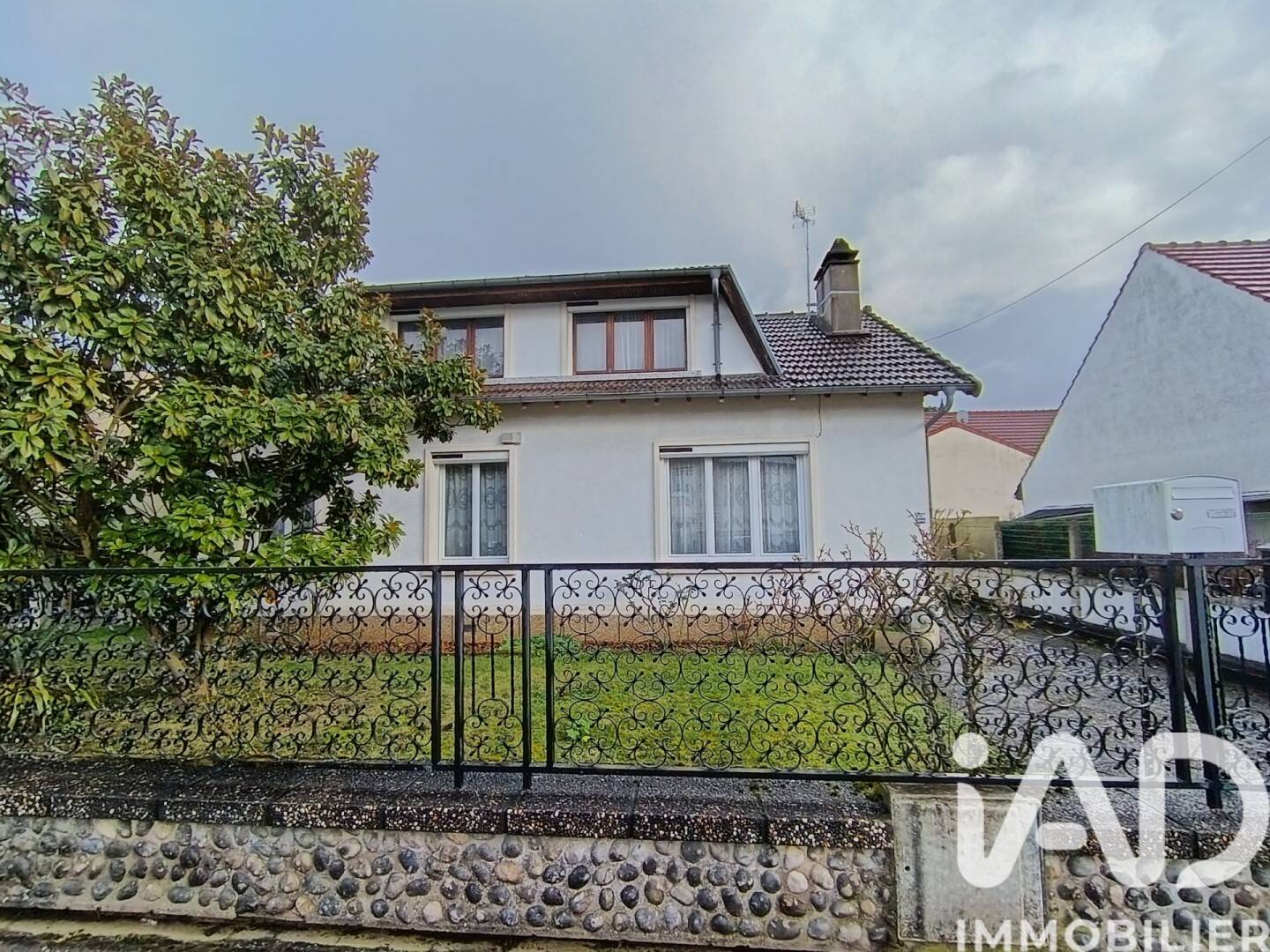 Maison à vendre, 106m², COMBS LA VILLE