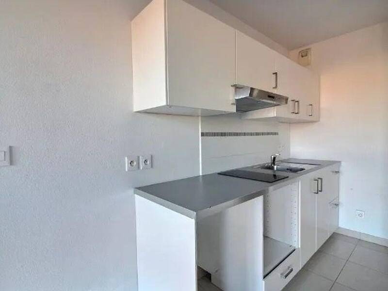 Maison à louer, 37m², MARSEILLE 4E