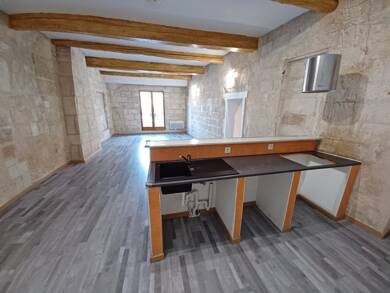 Appartement à louer - Neuf 705 € 3 pièces 2 chambres 85 m² Étage 1/3 Les Cariatides Beaucaire 30300