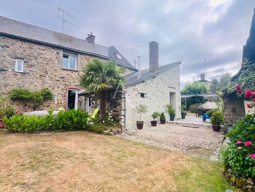 Maison à vendre 197 400 € 7 pièces 4 chambres 149 m² 1 460 m² de terrain Bouchamps les Craon 53800