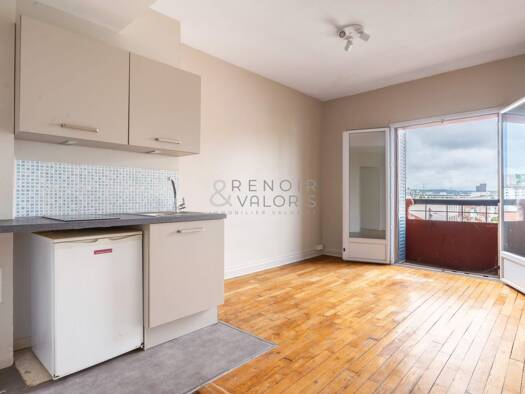 Appartement à vendre 94 000 € 2 pièces 1 chambre 31 m² Étage 3/3 Briand Voltaire Laxou 54520