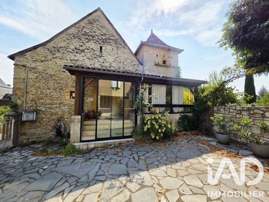 Maison à vendre 230 000 € 3 pièces 2 chambres 140 m² 822 m² de terrain Cazals 46250