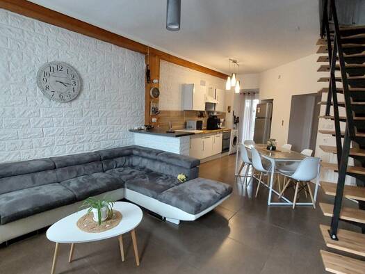 Appartement à louer 680 € 3 pièces 2 chambres 70 m² RDC Est Le Péage-de-Roussillon 38550