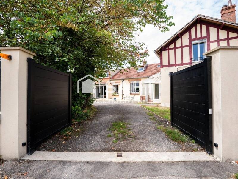 Maison à vendre, 165m², VARENNES CHANGY