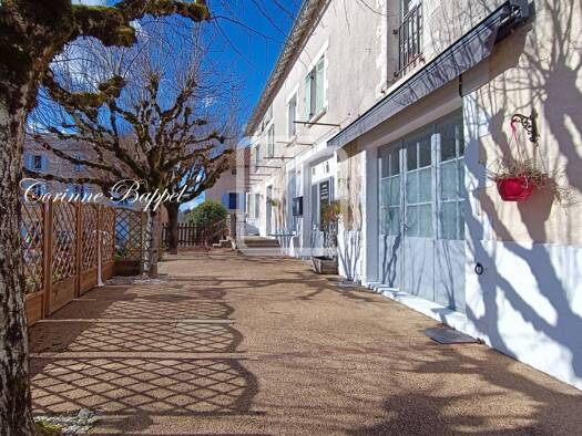 Immeuble à vendre 92 000 € 267 m² Saint-Jory-de-Chalais 24800