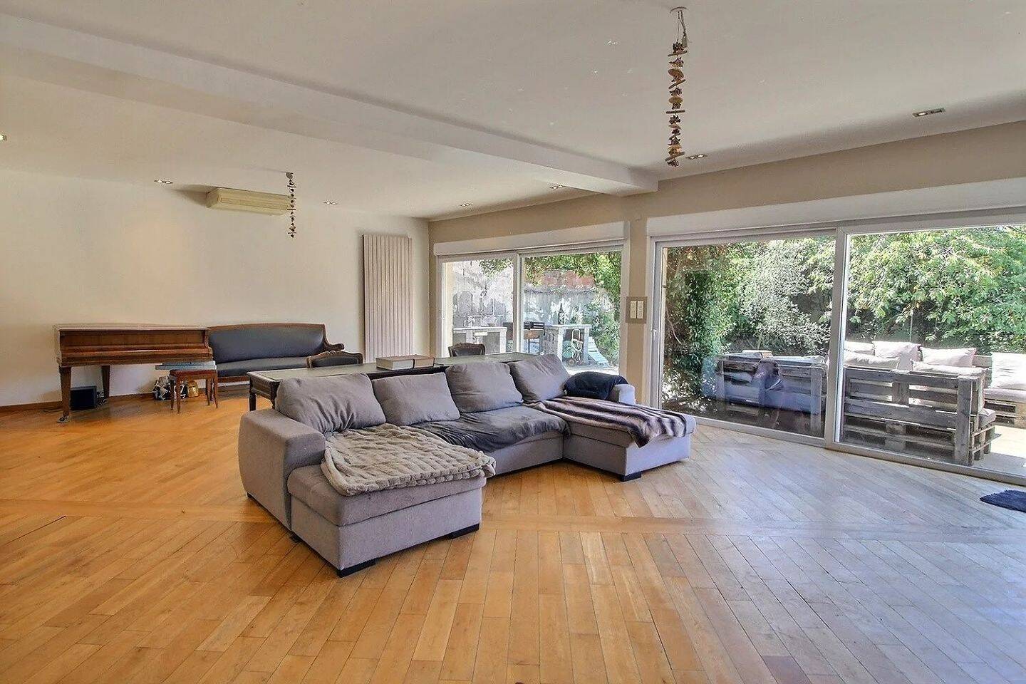 Maison à vendre, 200m², SAINT MAUR DES FOSSES