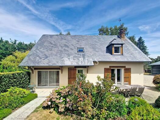 Maison à vendre 399 000 € 6 pièces 4 chambres 130 m² 3 400 m² de terrain Fourneville 14600