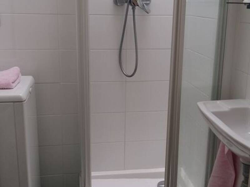 Maison à louer, 19m², PARIS 18E