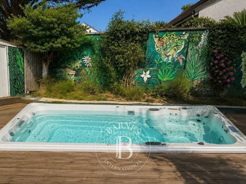 Maison à vendre, 227m², SURESNES