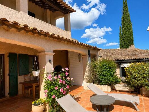 Demeure à vendre 1 099 000 € 5 pièces 4 chambres 290 m² 4 265 m² de terrain Flayosc 83780