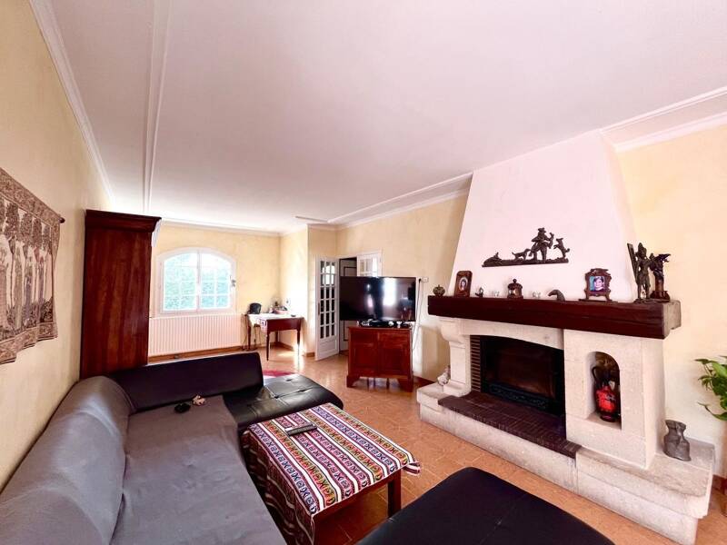 Maison à vendre, 180m², CARRY LE ROUET