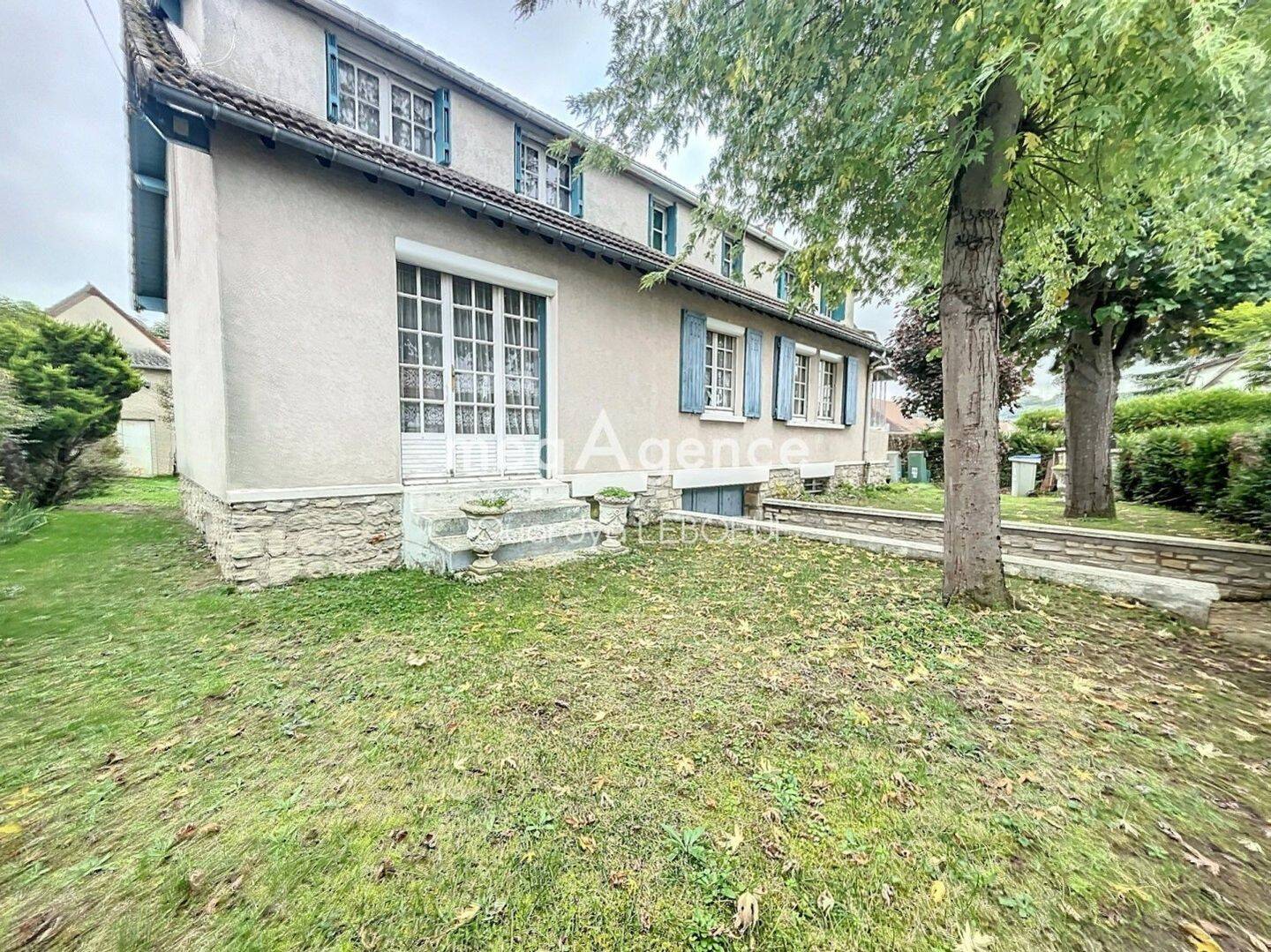 Maison à vendre, 131m², PORCHEVILLE