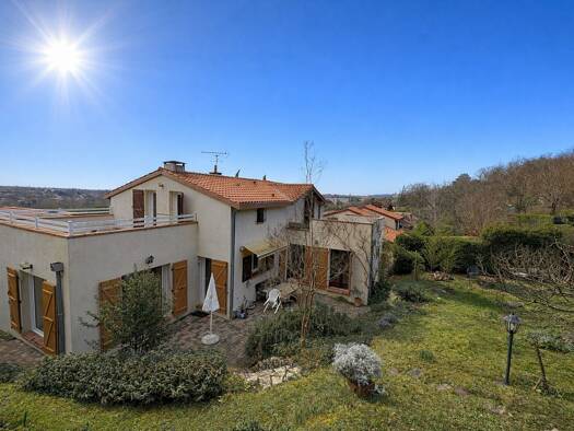 Maison à vendre 380 000 € 6 pièces 5 chambres 176 m² 1 160 m² de terrain Lycee Aragon-Estantens Muret 31600