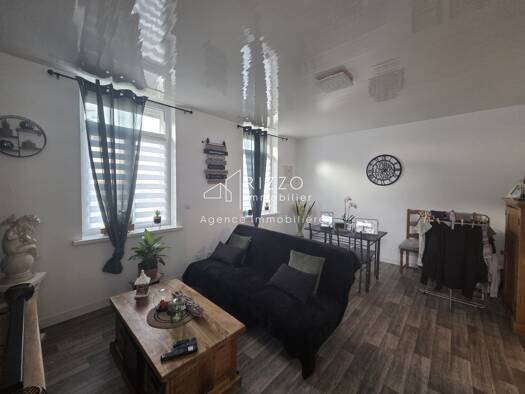 Appartement à vendre 85 000 € 2 pièces 1 chambre 52,7 m² Étage 1/1 Clairmarais 62500