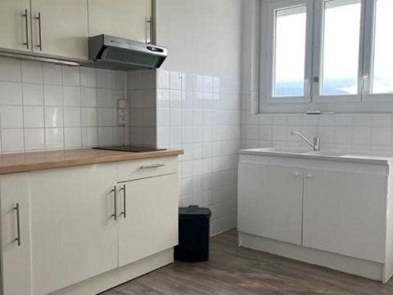 Maison à louer, 47m², ROUSSILLON