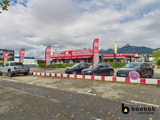Restaurant à vendre Fonds de commerce 529 900 € 655 m² d'espace de restauration Bissy Chambéry 73000